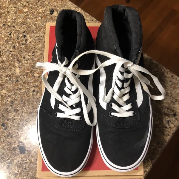 Women’s Vans Ward Hi - black & white - Image 5