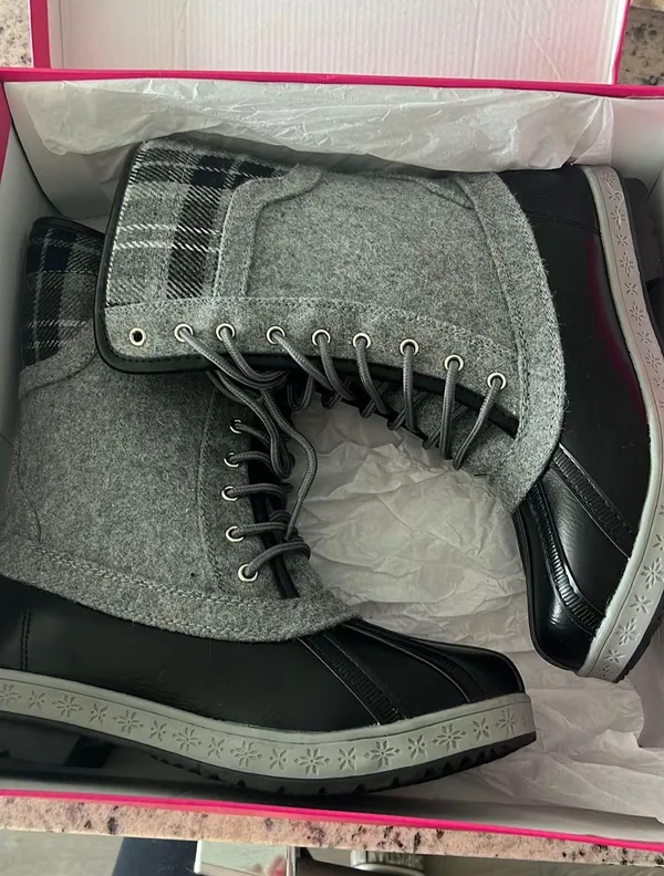 Shoedazzle Winter Boot - Image 2