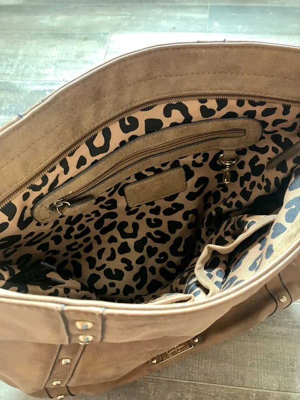 Jessica Simpson Classic Brown Leather Studded Hobo Shoulder Bag Purse Boho Chic - Image 8