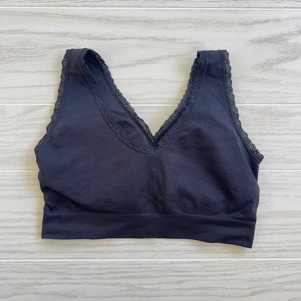 Under Control Black Lace Trim Pullover Bralette Small Padded V Neck - Image 5