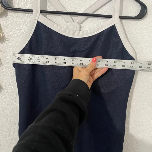lululemon tank top size 10 - Image 6