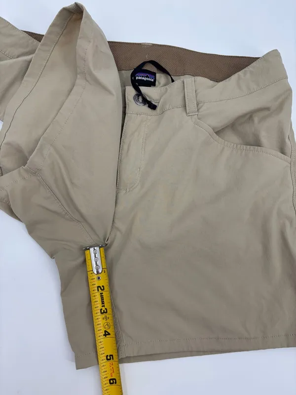 Patagonia Women’s Tan Flat-Front Drawcord Shorts - Image 9