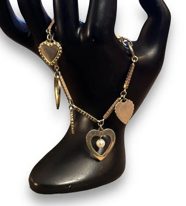 Vintage Gold Tone Hearts Charm Bracelet - Image 2