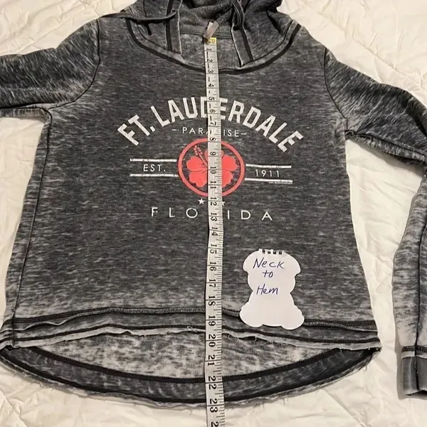 US apparel size small long sleeve distressed Fort Lauderdale hoodie GUC - Image 9