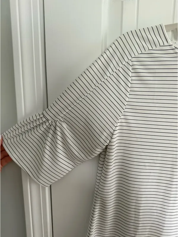 Ann Taylor Short Sleeve Blouse - Image 3