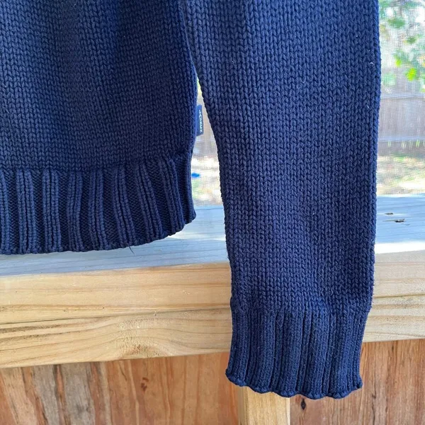 Lauren Ralph Lauren Women's Vintage Navy Pullover Sweater Size M - Image 4