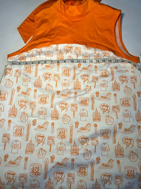NEW COLLEGE TOWN TOILES emily dress in University of Tennessee Print‎ sz Large - Image 7