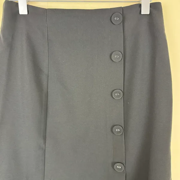 Rene Lion Black Button Front Knee Length Skirt Size Large - Image 3