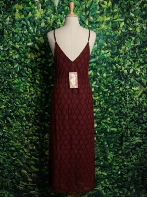 BAND OF THE FREE Lila Burgundy Autumn Slit Midi Dress Sleeveless Boho Medium - Image 4