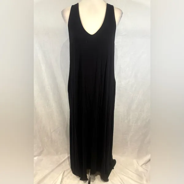 Annabelle Black Casual V-Neck Sleeveless Maxi Dress With Pockets Size Medium - Image 4