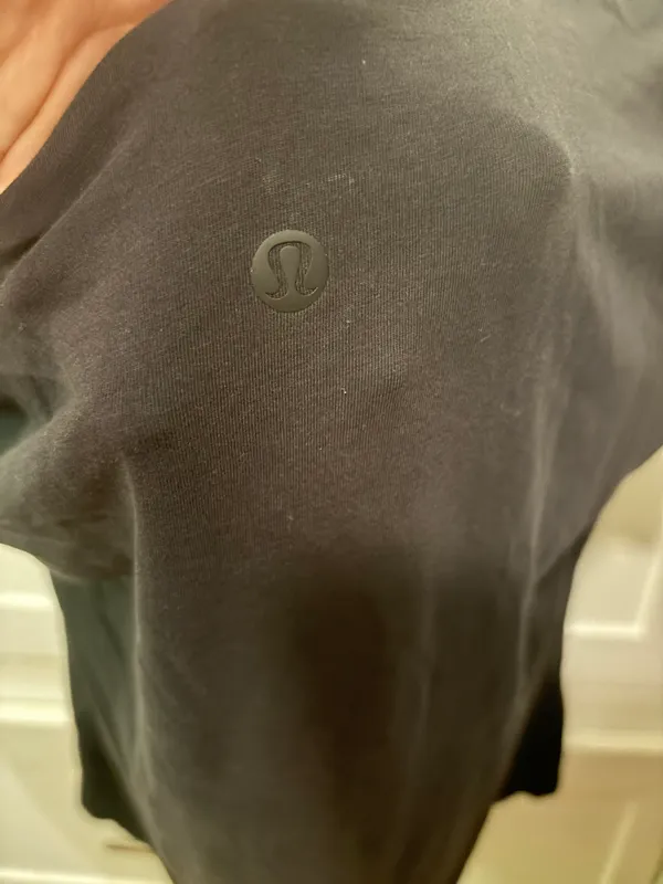 Lululemon Black  T-Shirt - Image 3