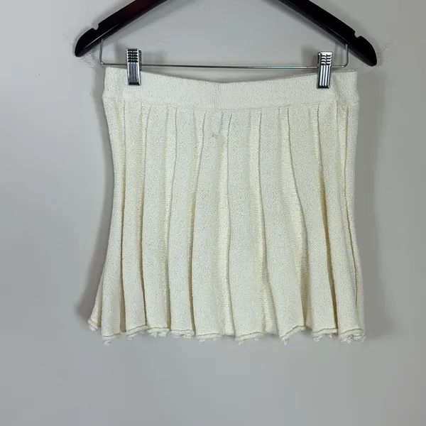 FP Beach Chunky Knit Pleated Skirt‎ Cream Size Medium - Image 2