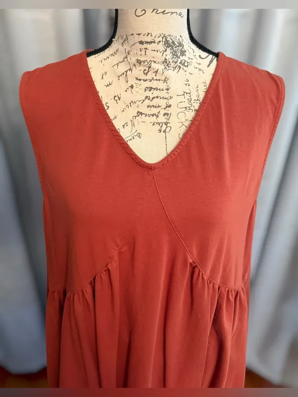 Rust V-Neck Sleeveless Babydoll Flowy Mini Sundress - Image 3