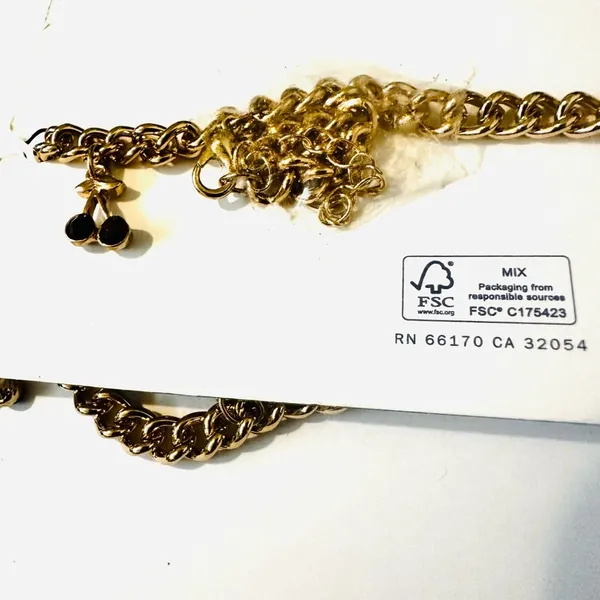 Urban Outfitters Cherry Charm Necklace NWT! Gold/ruby - Image 4