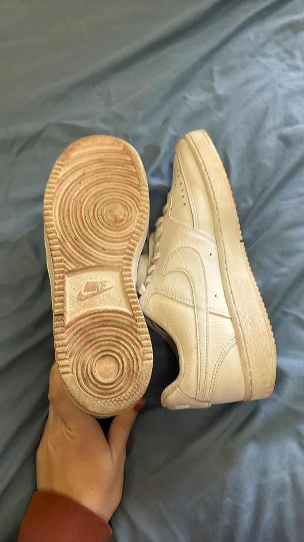 Nike Shoes - Image 4