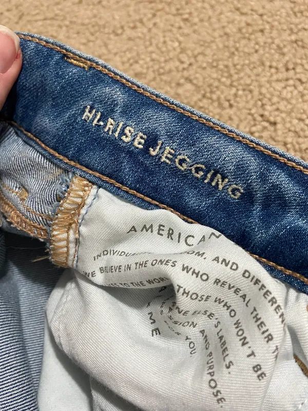 American Eagle Outfitters Hi-Rise Jegging - Image 7