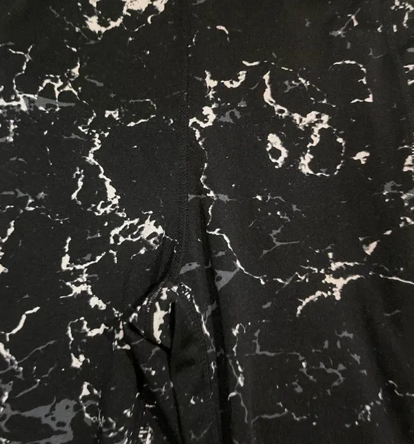 Pop fit black, white marble leggings with pockets S - Image 4