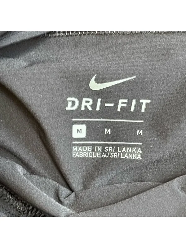 Nike Dri Fit Workout Capri Wide Leg Pants Womens Medium Black Elastic Wide Waist - Image 8