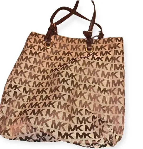 Large Michael Kors Khaki Brown Signature Shoulder Bag - Image 2