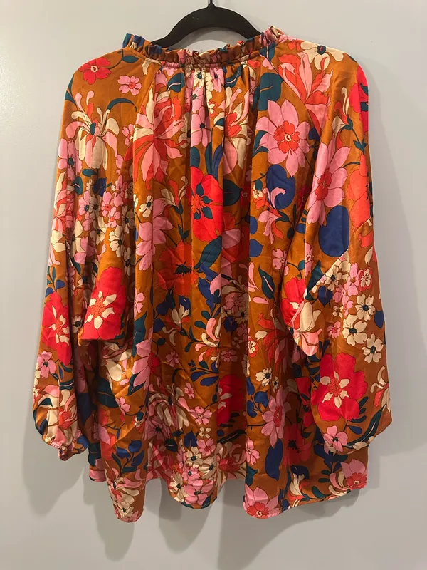 Entro Ruffle Collar Floral Long Sleeve Blouse - Image 5