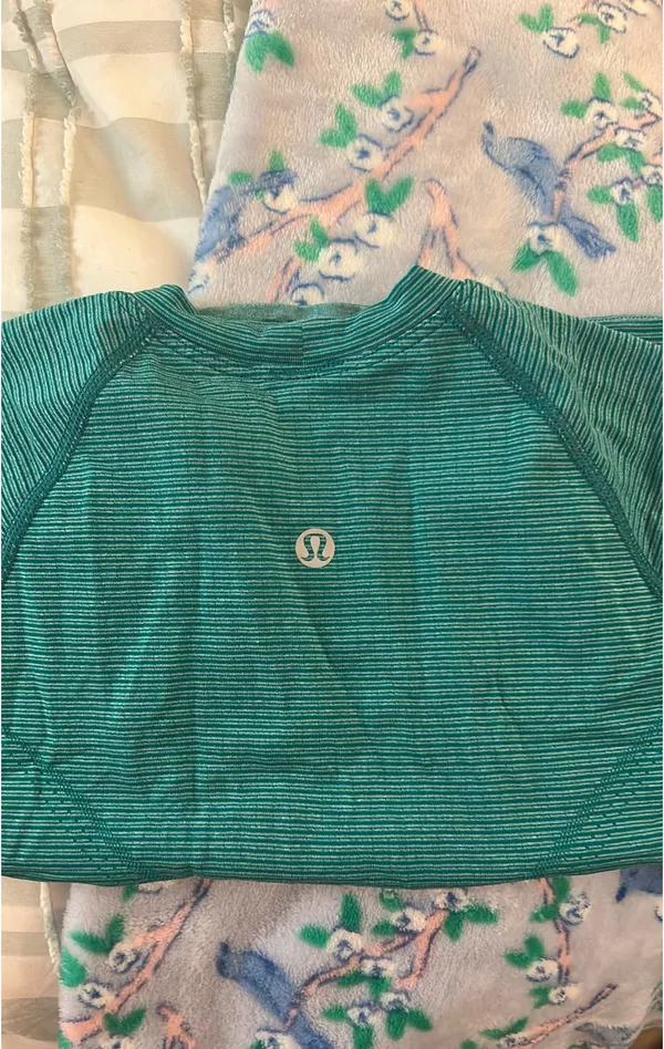 Lululemon Align Cropped Shirt - Image 3