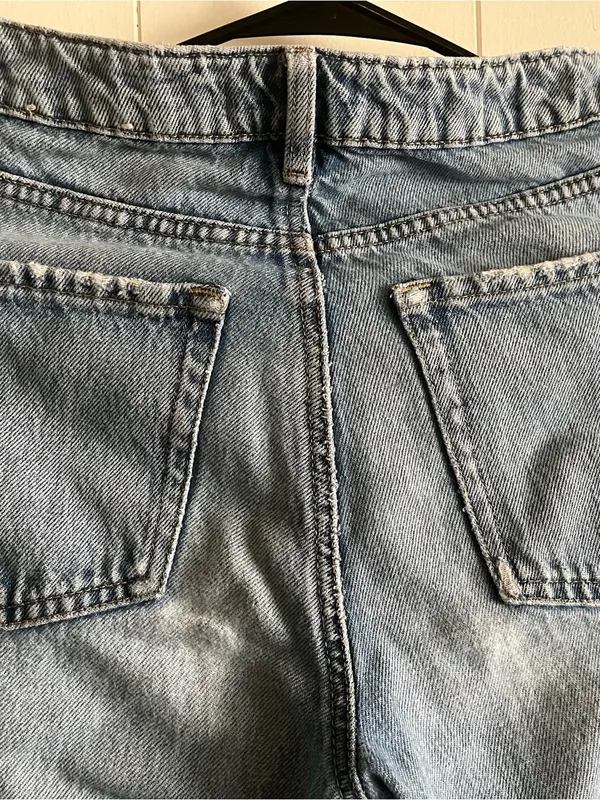Garage Light Blue Distressed Boyfriend Jeans - Size 1, Waist 25) - Image 5