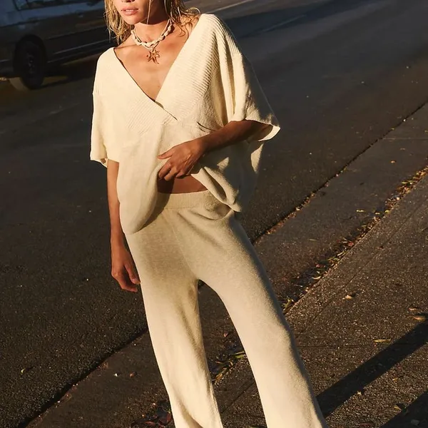 Free People Beach Jaclyn Sweater Top Oversized Casual Deep Neckline Cream Medium - Image 3