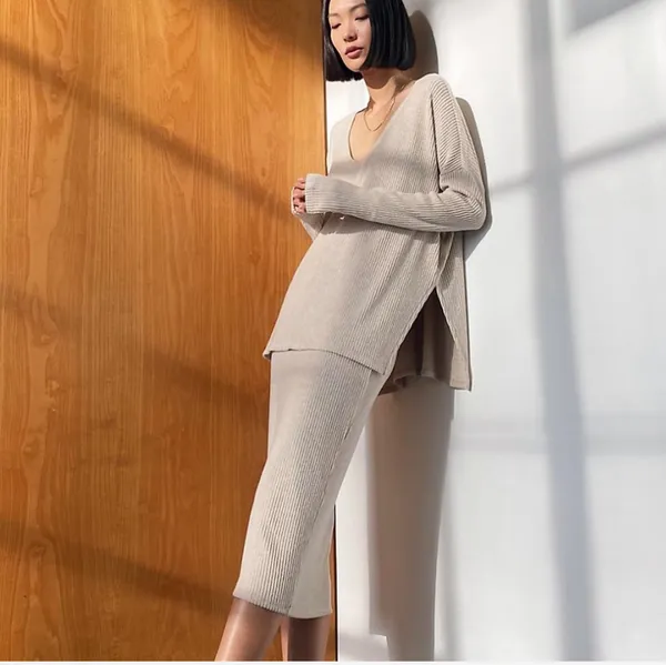 The Group Babaton Luxe Ribbed Sweater Top - Image 2