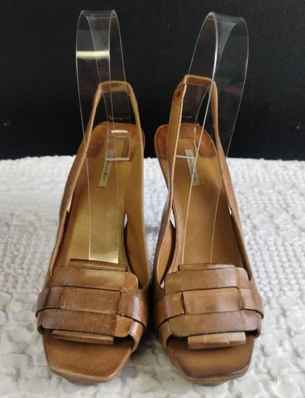 Max Studio Women's Brown Shoes/Heels/4" Heel Size6.5 SKU 2697 - Image 2