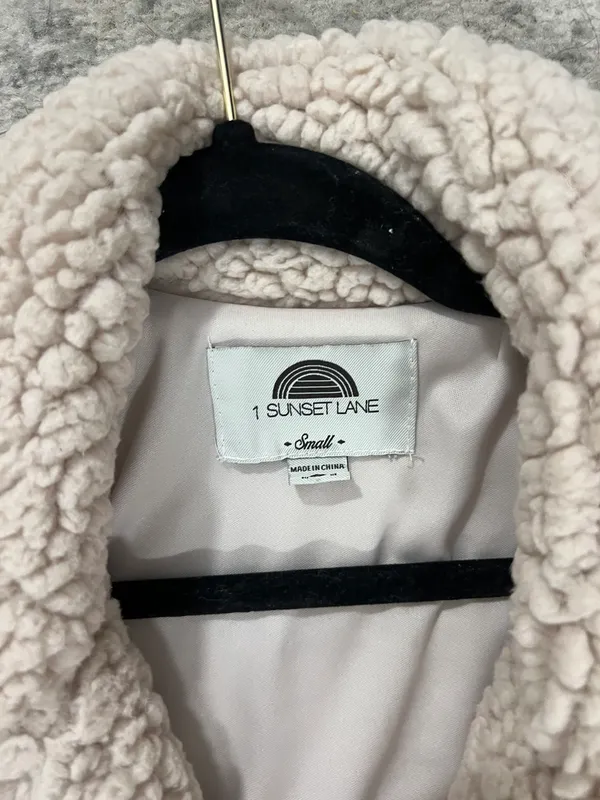 Tilly’s Teddy Sherpa Double-Breasted Coat - Image 3
