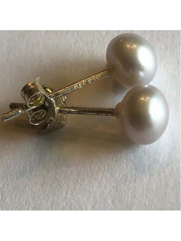 Genuine Pearl Silver Gray Dainty Stud Earrings - Image 6