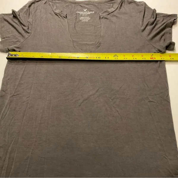 American Eagle Outfitter Gray V Neck Top Soft Women Sz S - Image 4