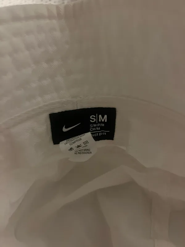 Nike Bucket Hat - Image 3
