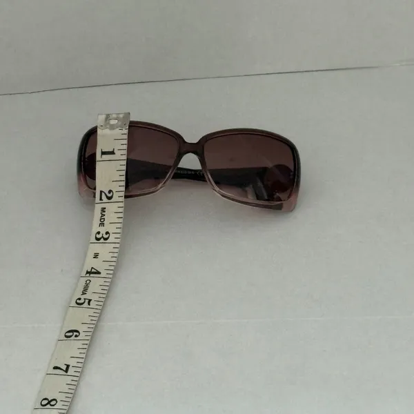 Marc By‎ MARC JACOBS Women's Sunglasses. - Image 11