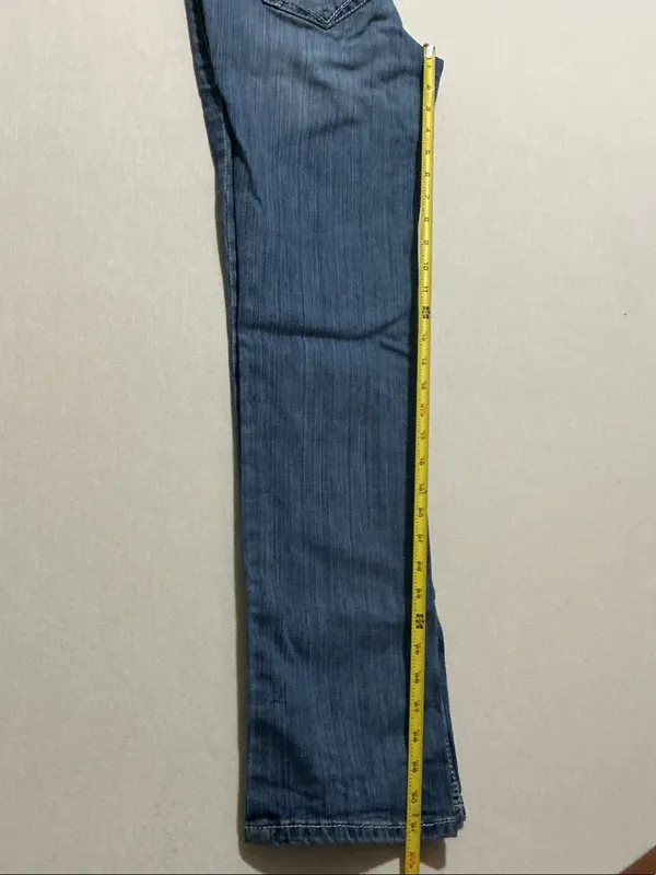Ariat Classic Medium Blue Straight-Leg Jeans - Image 6