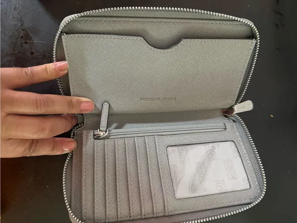 Michael Kors Silver MK Logo Gray Saffiano Wallet - Image 2