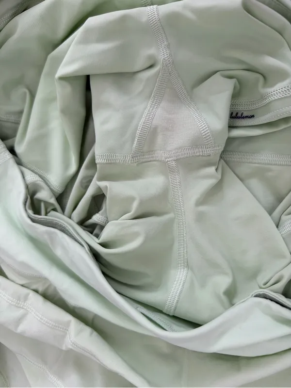 Lululemon Pace Rival Mid Rise Skirt Skort Size 8 Kohlrabi Green - Image 6