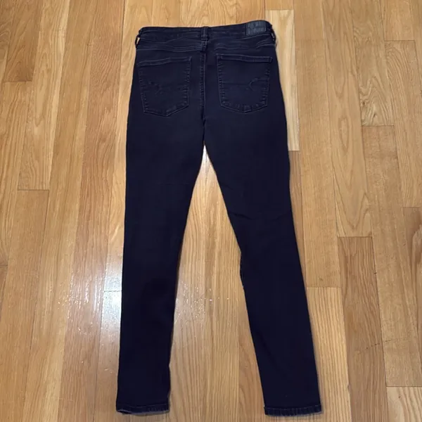 American Eagle outfitters black dristress hi-rise jegging size 6 . - Image 7