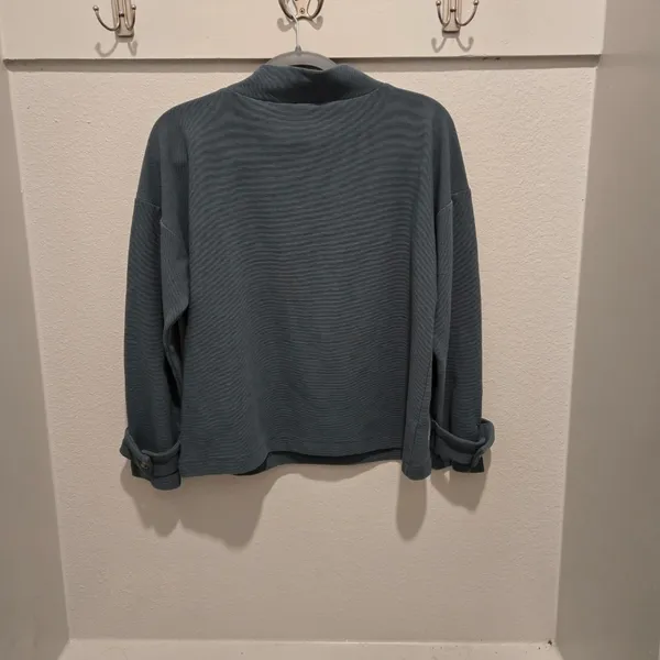 Ann taylor sweater - Image 3