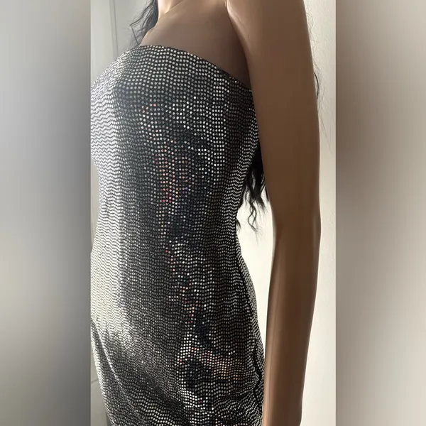 A3 Design Black Sequin Strapless Mini Dress Silver Size M - Image 4