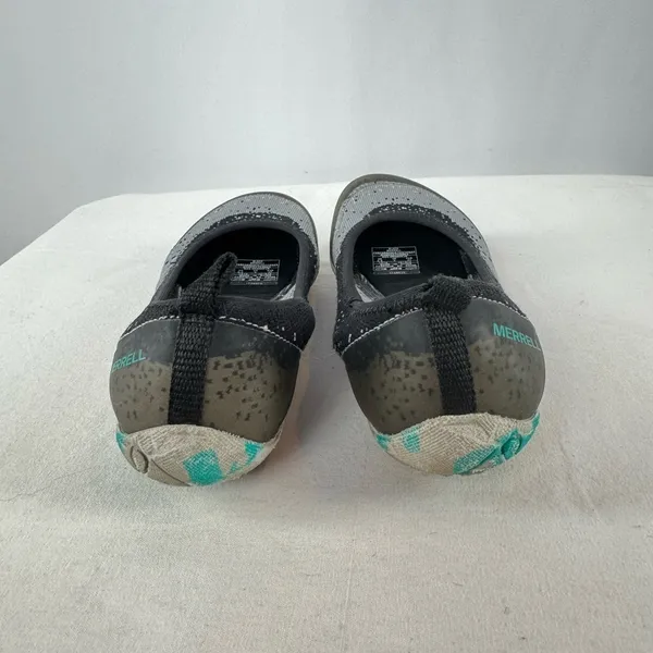 Merrill Synthetic Round Toe Flat in Grey‎ Size 6.5 - Image 6