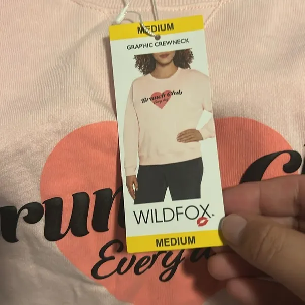 NWT Wildfox Graphic Crewneck “Brunch Club Everyday” Sweatshirt Size‎ Medium - Image 9