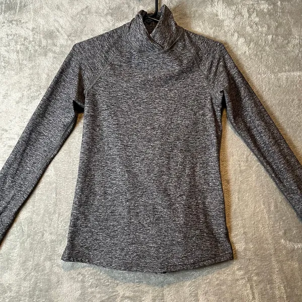 Lululemon Warm Your Core‎ Long Sleeve Tee Heathered Black Size 4 - Image 2