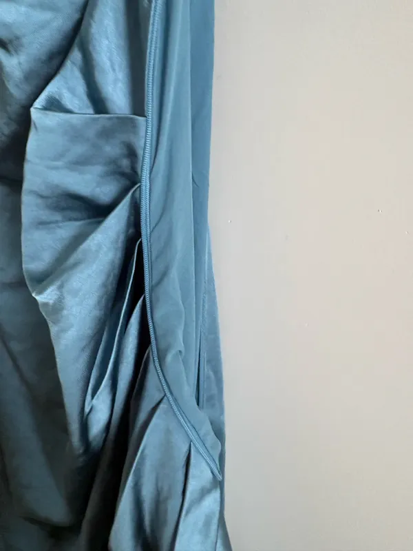 FLAW Elliatt Blue Cassini One Shoulder Ruched Sleeveless Midi Dress Large - Image 7