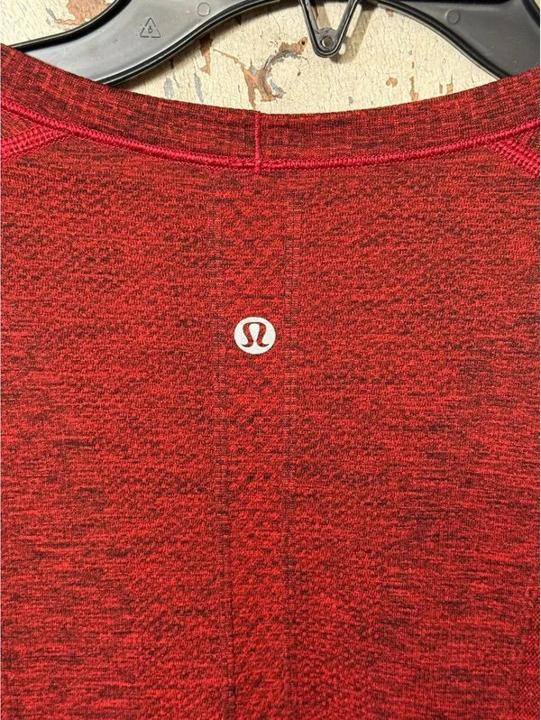 Women's Lululemon Swiftly Tech Long Sleeve Red Crew shirt size 8 - Image 6