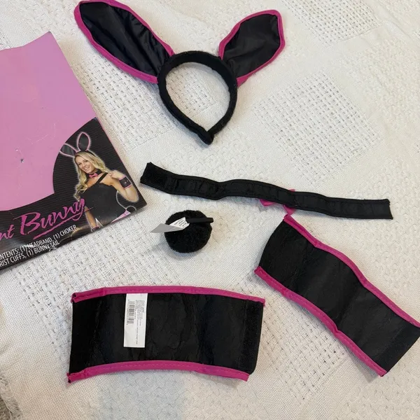 Fun World adult one size OS instant bunny accessory set A3 2503 - Image 4