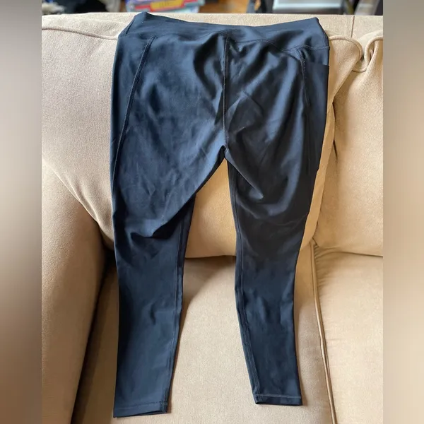 Under Armour Leggings - Image 2