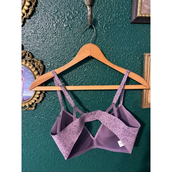LULULEMON Take Shape Bra Sz C34 Purple Floral Padded Smoky Quartz Wireless - Image 2