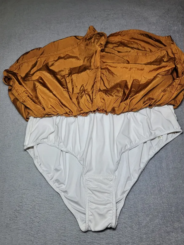 FP Movement The Way Home Shorts Honey Mallow Gold Bronze 2" Size L - Image 9