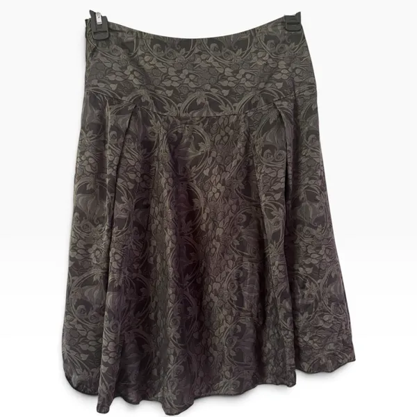 The Limited Gray Floral Silk A Line Knee Length Skirt Women’s Size 2 - Image 2